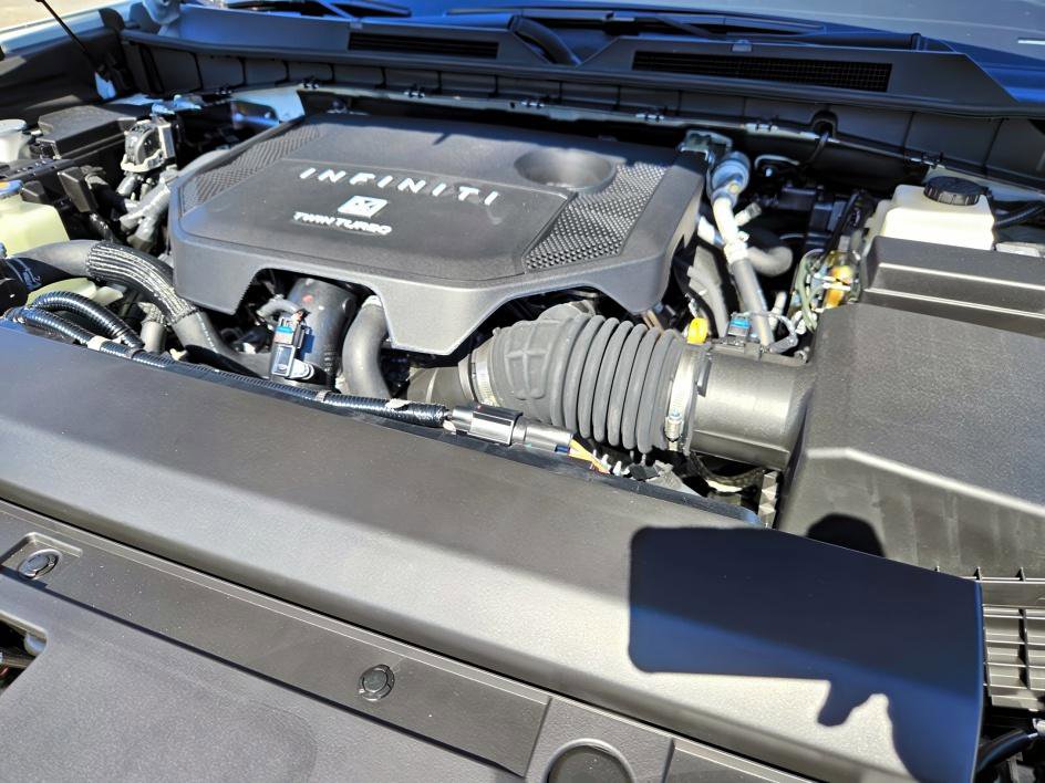 New 2026 INFINITI QX80 4WD image 17