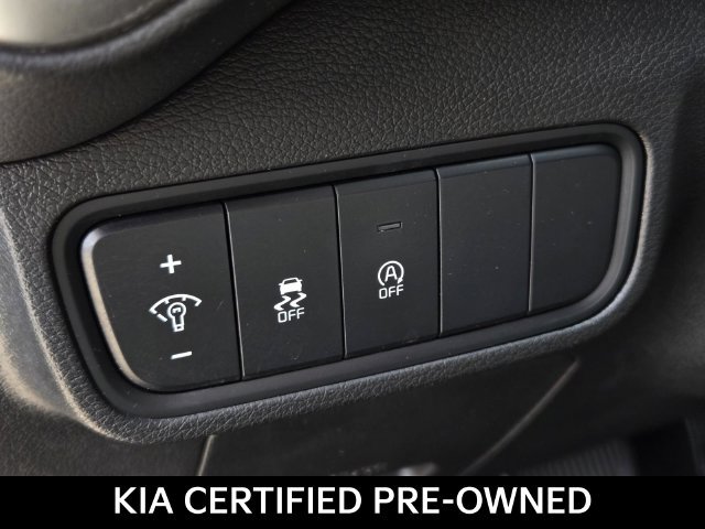 Certified 2023 Kia Soul LX w/ LX Technology Package FWD image 18