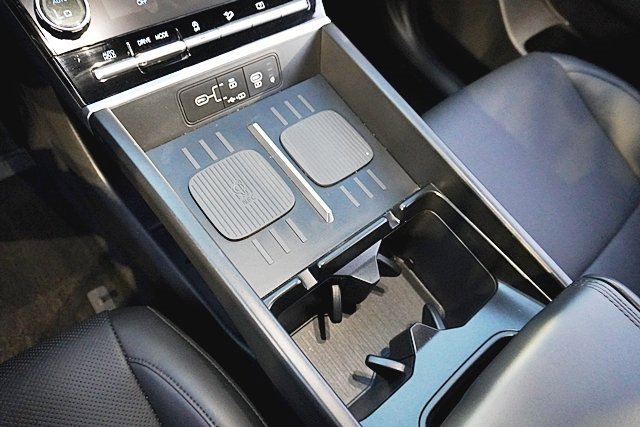 Certified 2025 Hyundai Santa Fe SEL image 29