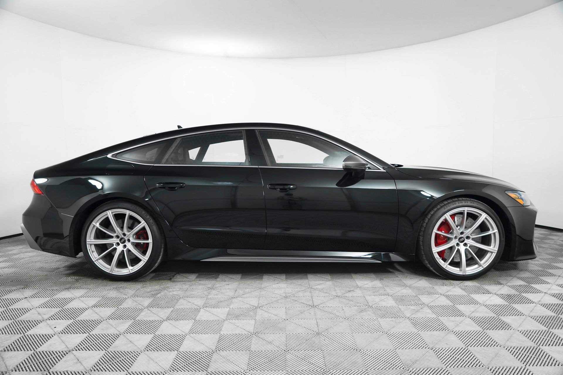 New 2026 Audi RS 7 Performance image 8