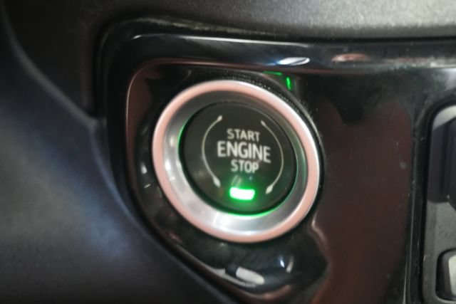 Used 2024 Chevrolet Silverado 3500 High Country w/ Technology Package AWD/4WD image 18