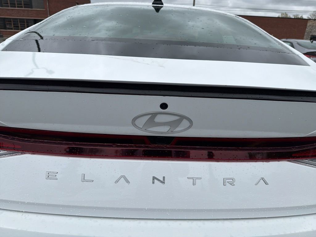 New 2026 Hyundai Elantra Sport FWD image 10