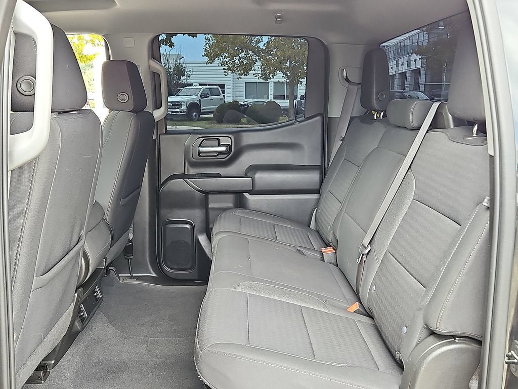 Certified 2023 Chevrolet Silverado 1500 Custom AWD/4WD image 10