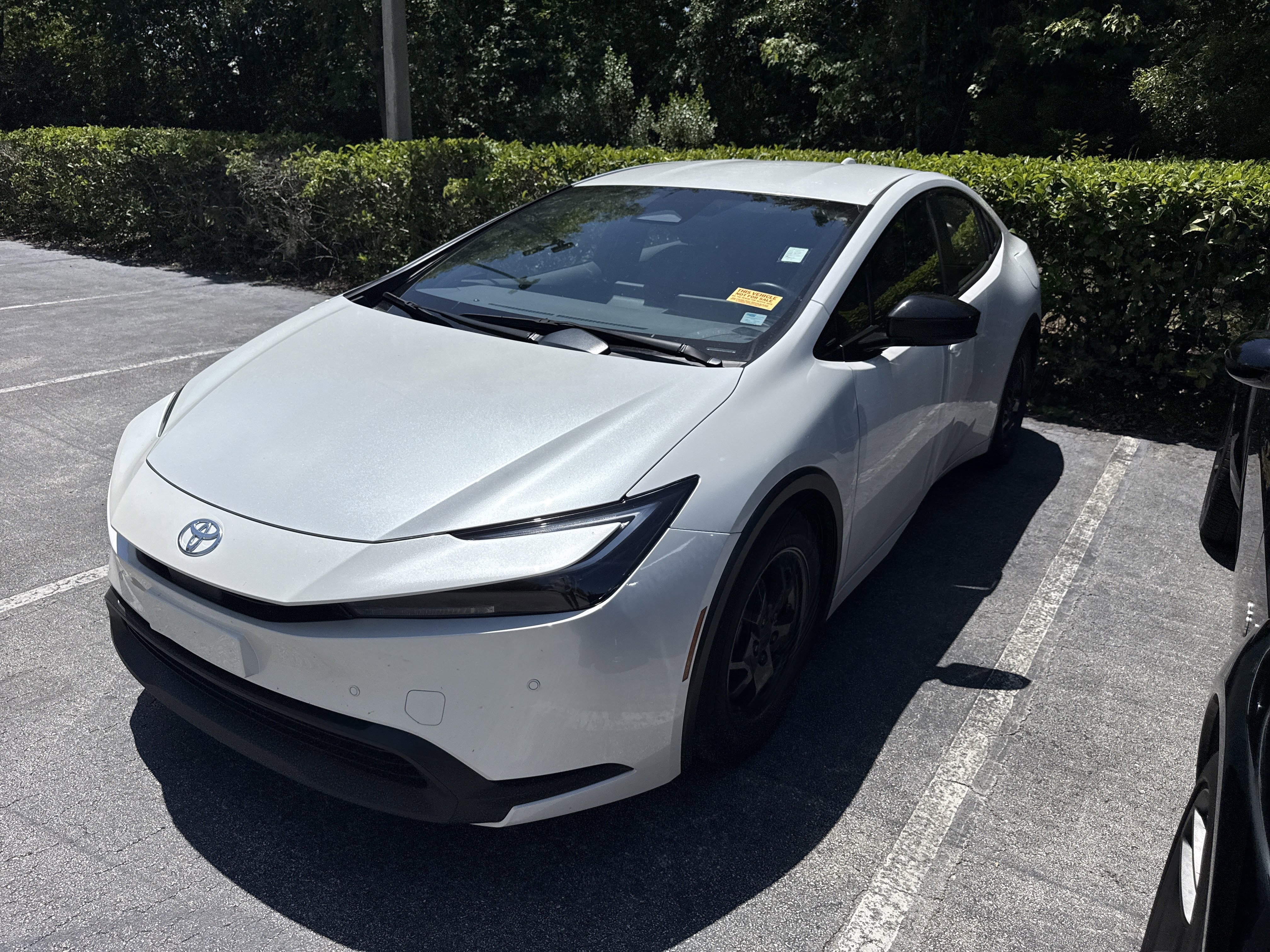 Used 2023 Toyota Prius LE