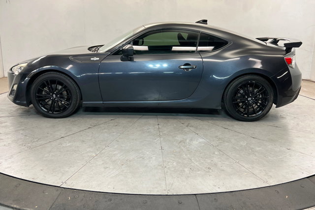 Used 2016 Scion FR-S image 2