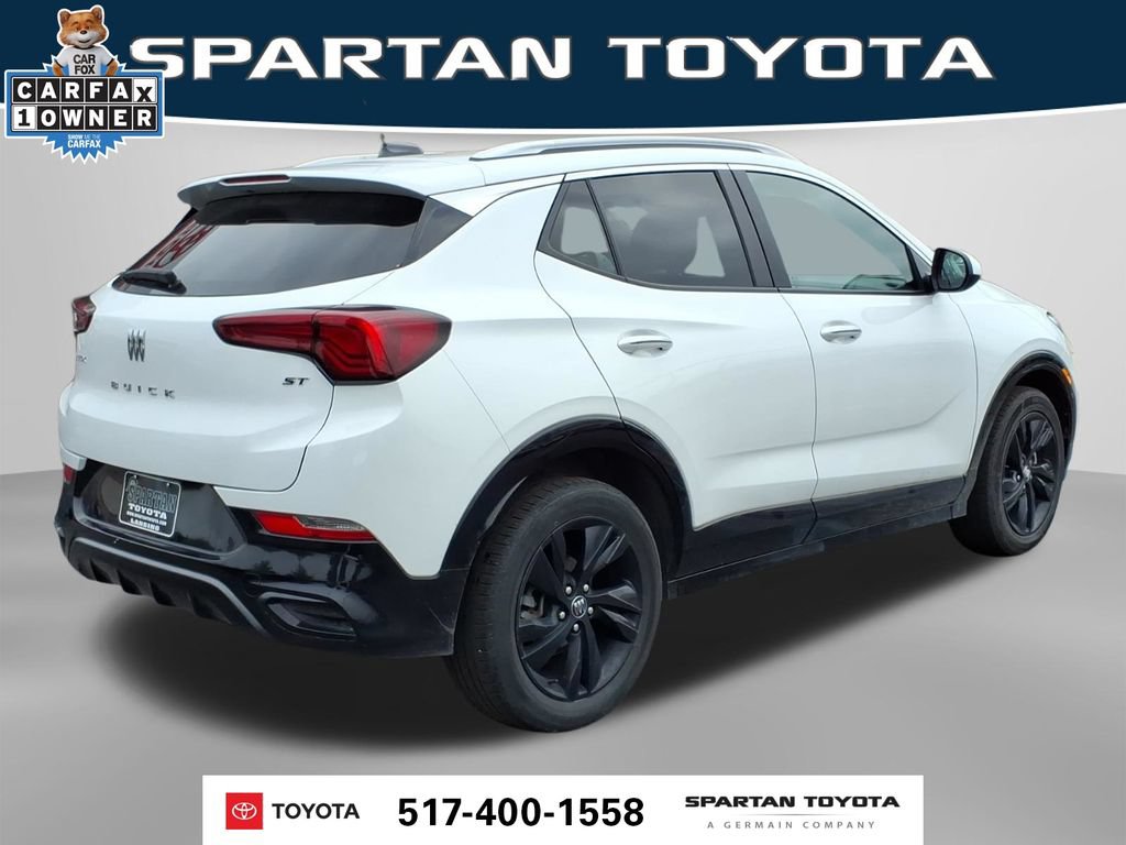 Used 2024 Buick Encore GX Sport Touring FWD image 7