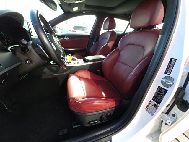 Used 2021 Kia Stinger GT1 image 13