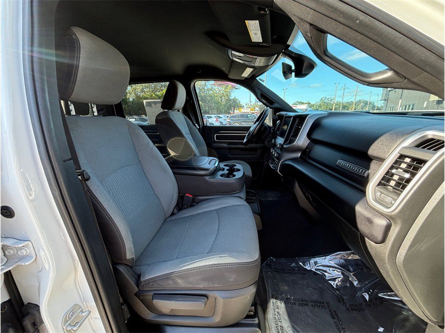 Used 2024 RAM 2500 Big Horn AWD/4WD image 38