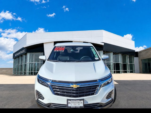 Used 2024 Chevrolet Equinox LT w/ LPO, Floor Liner Package FWD image 3