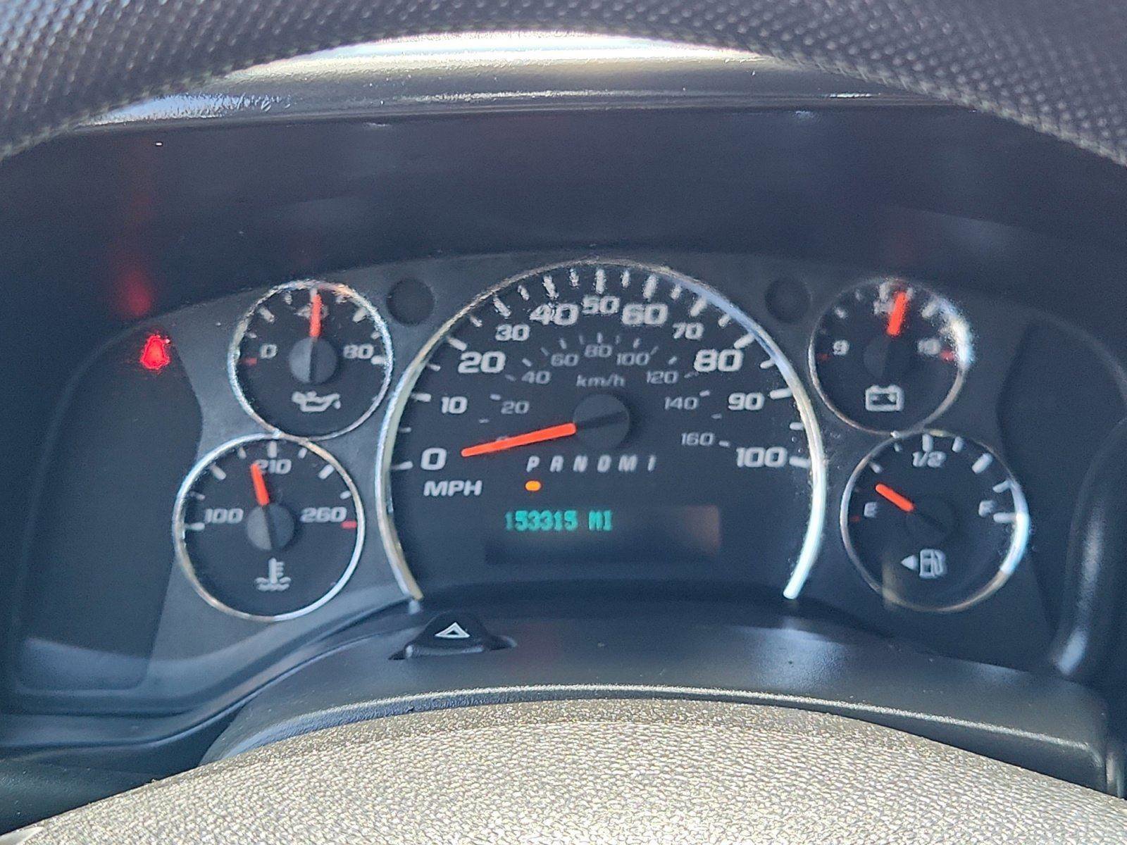 Used 2016 Chevrolet Express 2500 RWD image 21