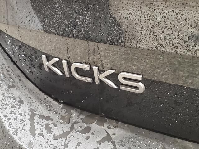 Used 2025 Nissan Kicks SR AWD/4WD image 5