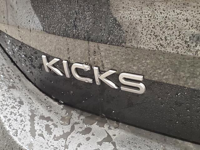 Used 2025 Nissan Kicks SR AWD/4WD image 5