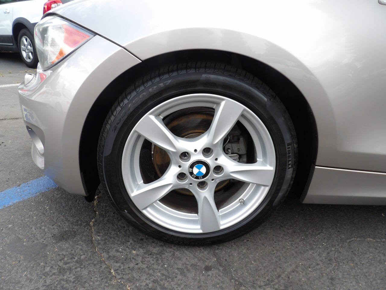 Used 2013 BMW 128i Convertible RWD image 18