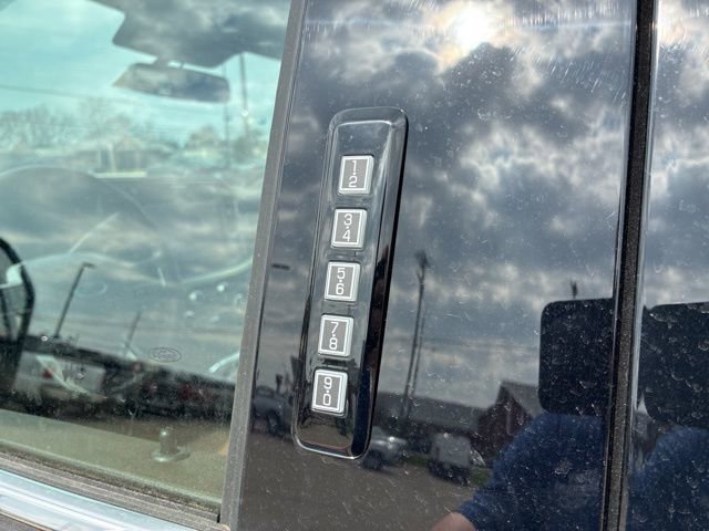 New 2026 Ford F250 King Ranch w/ FX4 Off-Road Package image 12