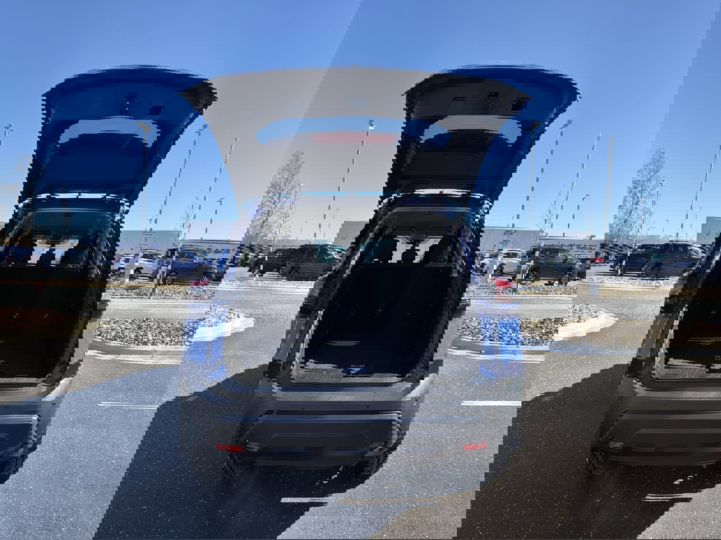 Used 2021 Nissan Rogue S image 11