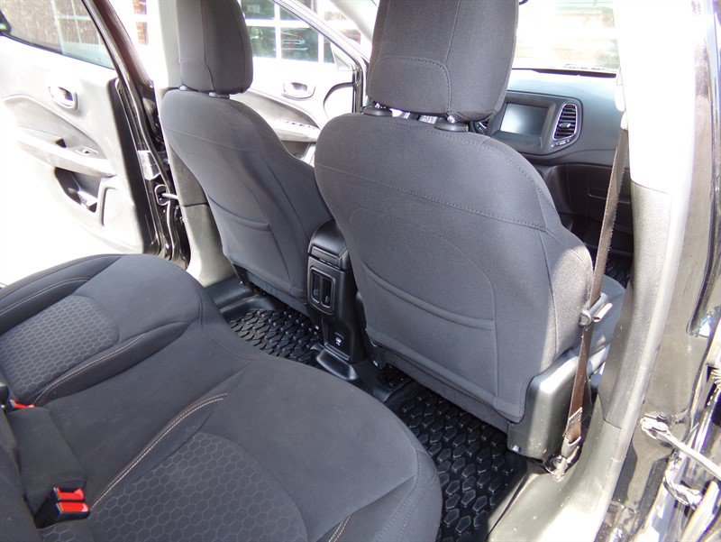Used 2020 Jeep Compass Sport AWD/4WD image 21