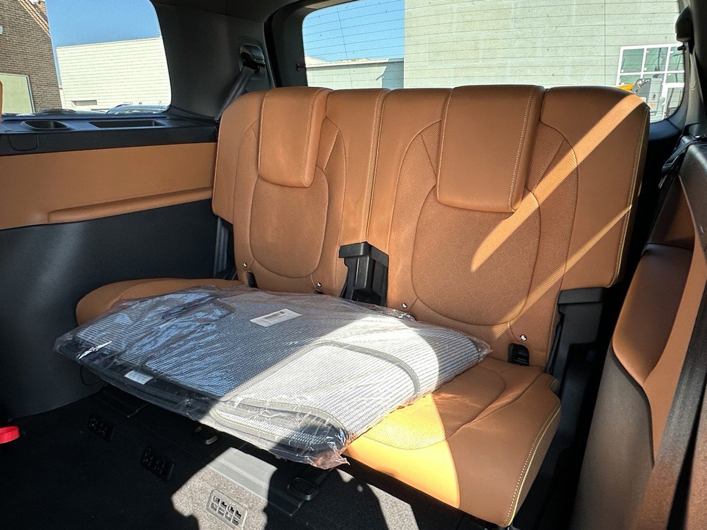 New 2025 Volkswagen ID. Buzz Pro S image 14