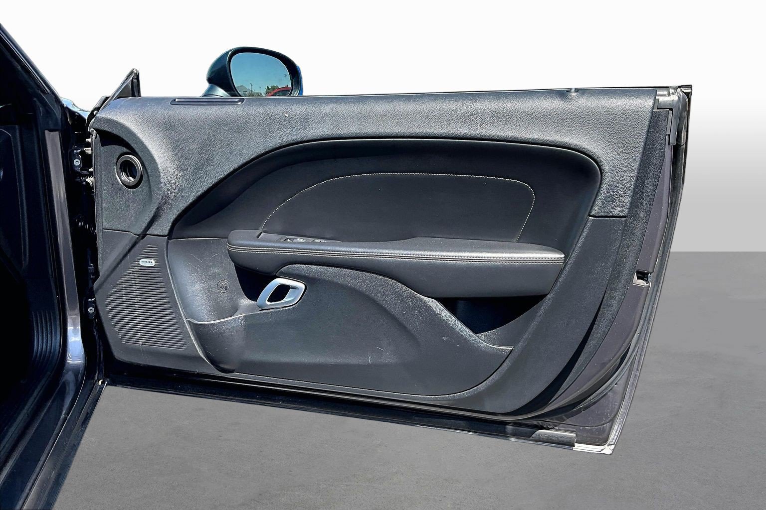 Used 2015 Dodge Challenger R/T Plus RWD image 17