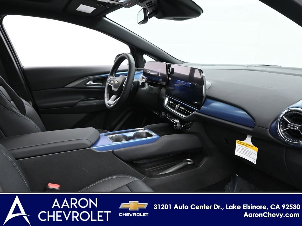 New 2026 Chevrolet Equinox EV LT w/ LPO, Blackout Package image 9