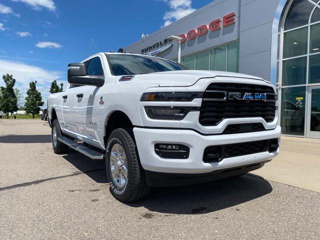 New 2026 RAM 2500 Big Horn AWD/4WD image 3