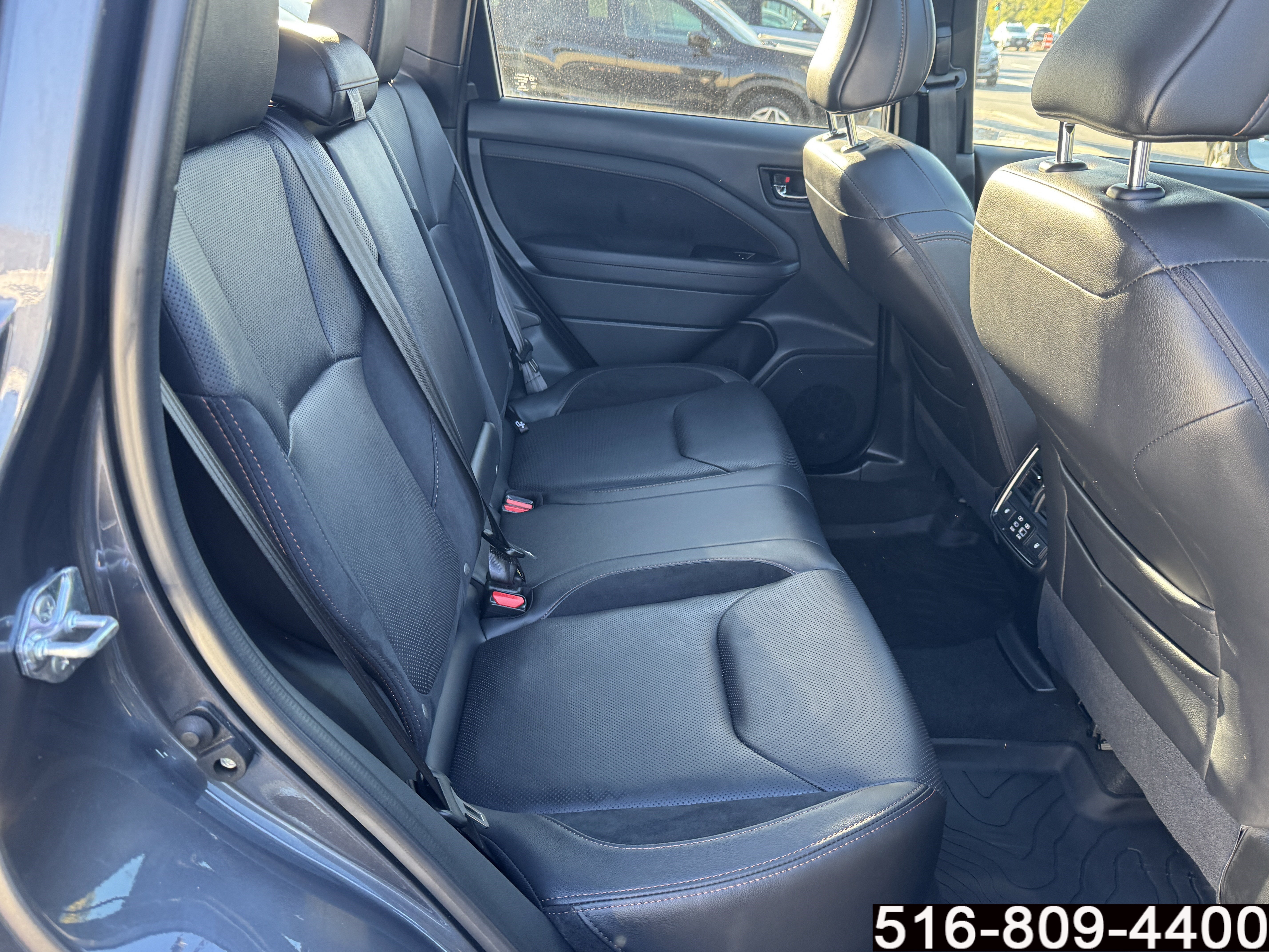 Used 2025 Subaru Forester Touring AWD/4WD image 31