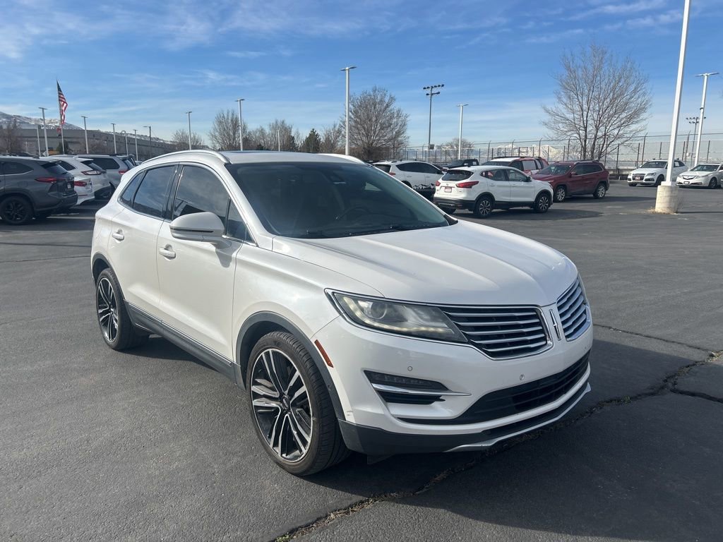 Used 2017 Lincoln MKC Reserve image 2