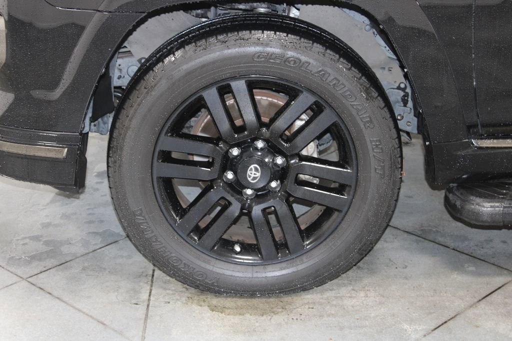 Used 2021 Toyota 4Runner Nightshade image 17