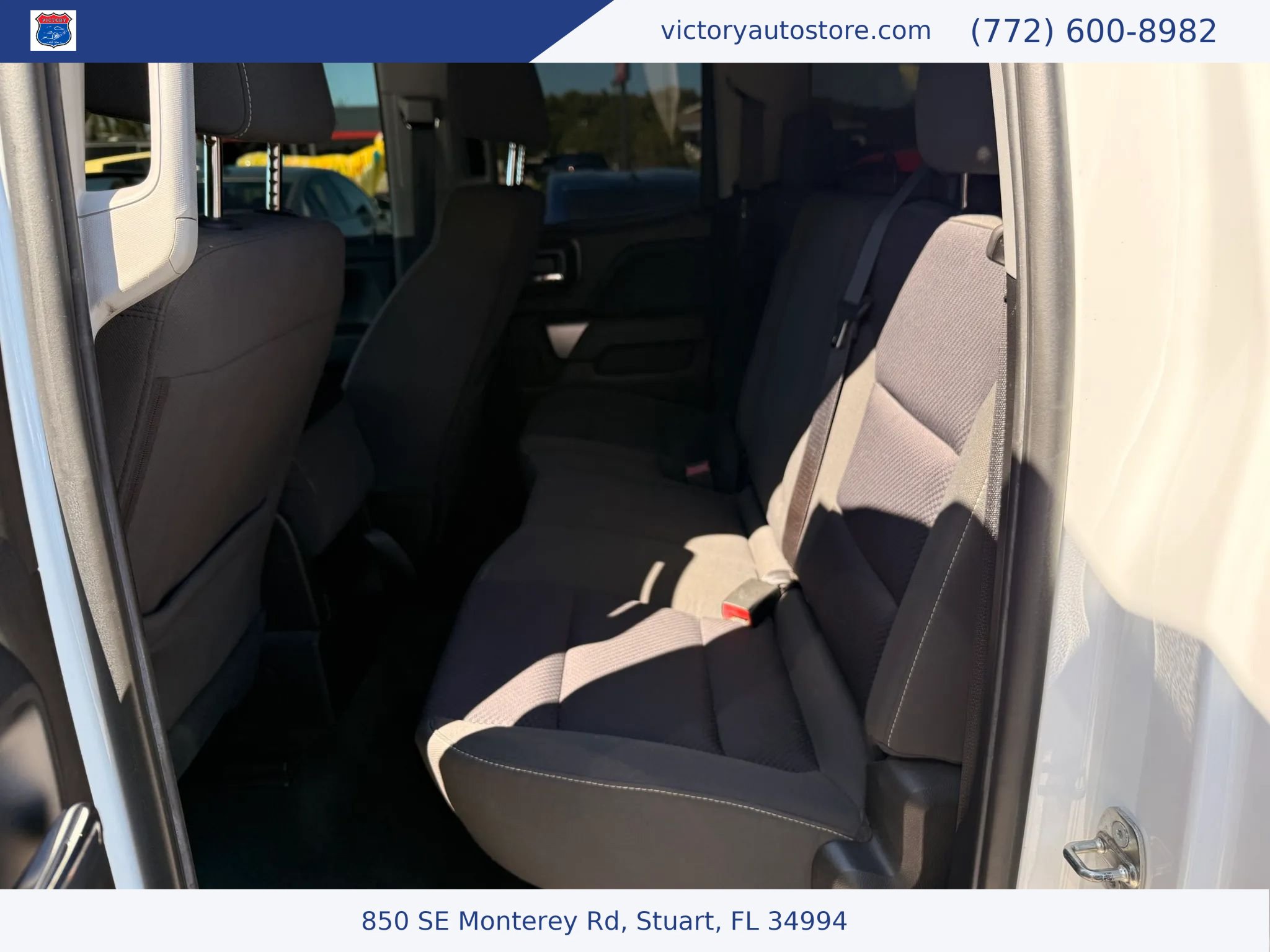 Used 2018 Chevrolet Silverado 1500 LT AWD/4WD image 15