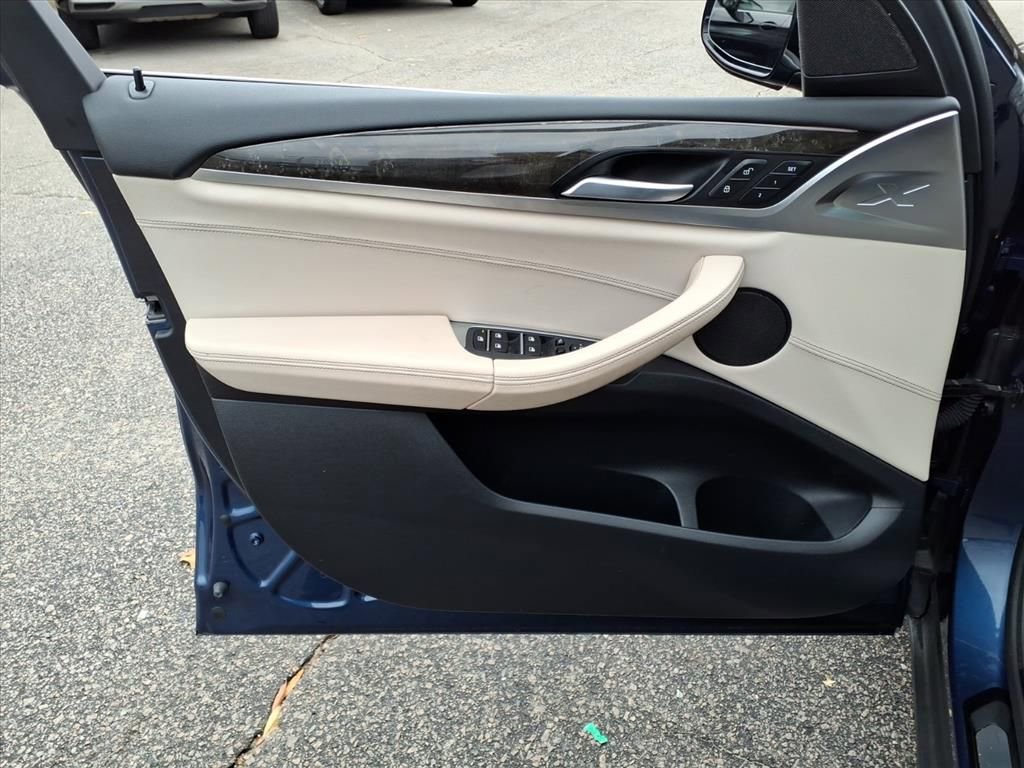 Used 2019 BMW X3 xDrive30i w/ Premium Package image 9