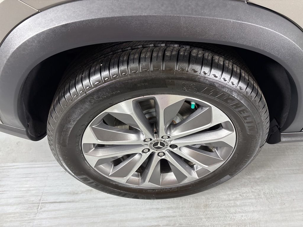 Used 2020 Mercedes-Benz GLE 450 4MATIC image 11