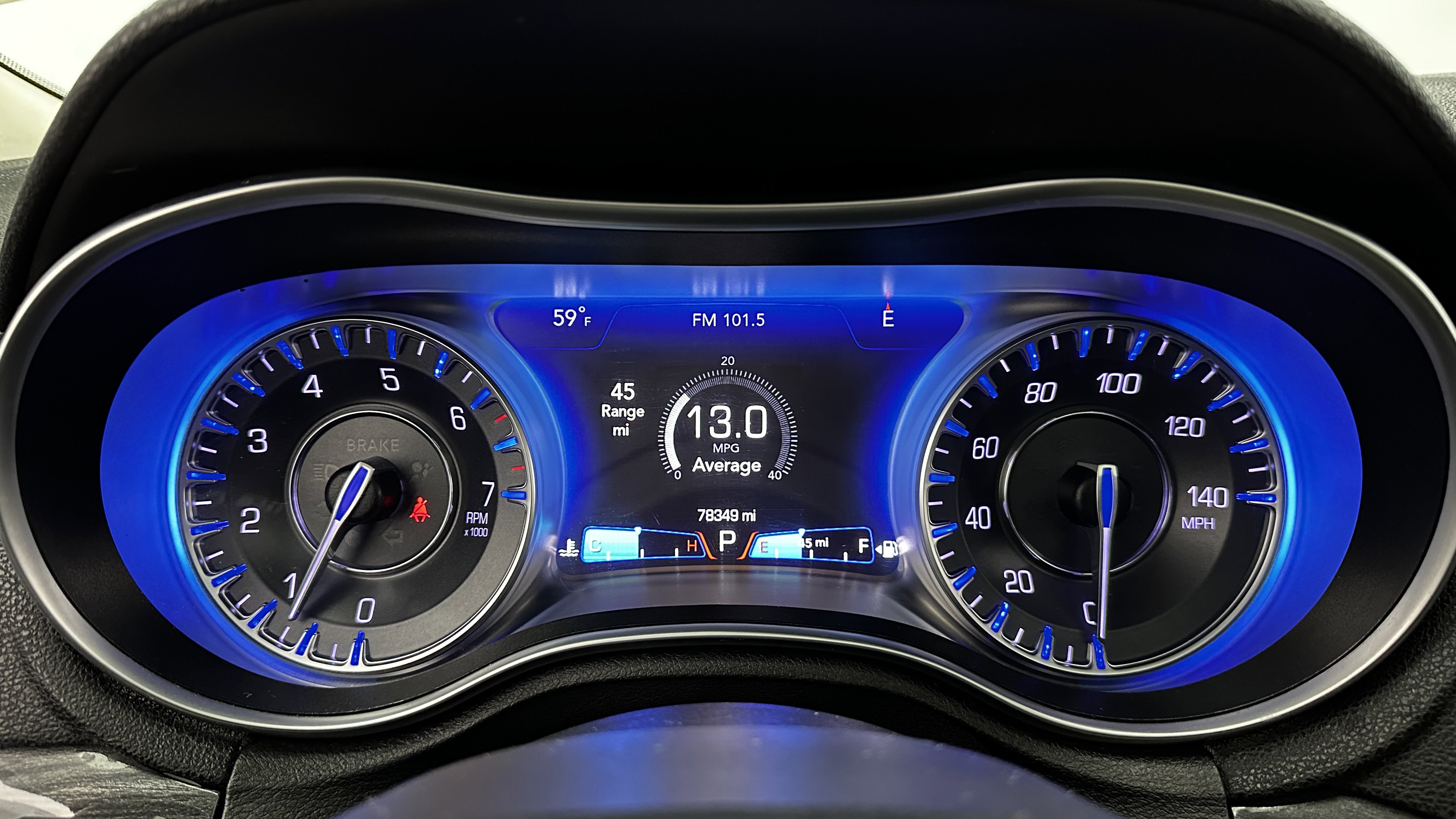 Used 2018 Chrysler 300 Touring L image 16