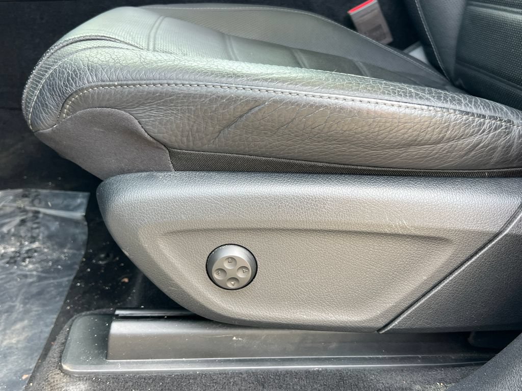 Used 2024 Mercedes-Benz GLS 450 4MATIC image 14