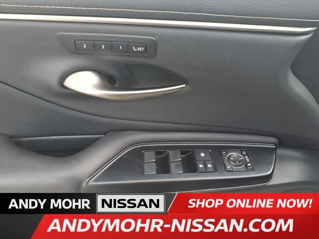 Used 2020 Lexus ES 350 350 w/ Premium Package image 12