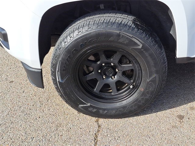 Used 2017 Chevrolet Colorado W/T w/ WT Convenience Package image 9