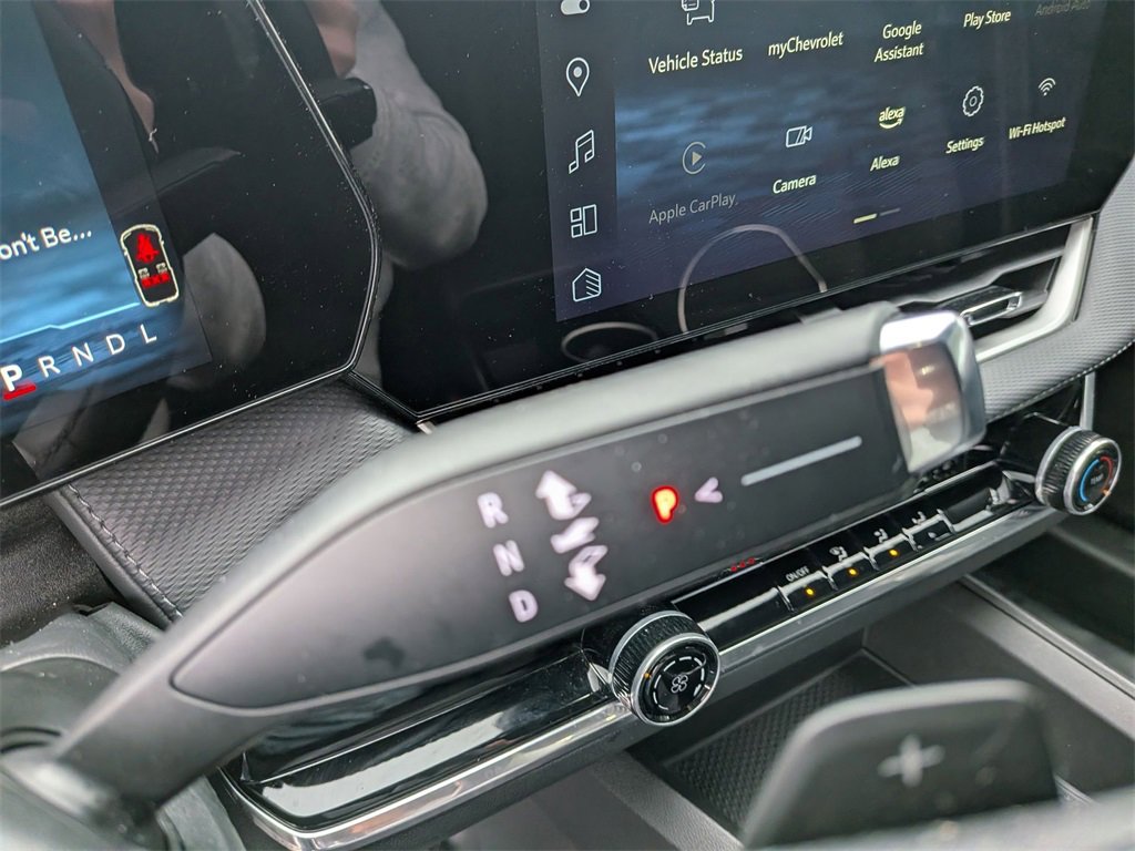 Used 2025 Chevrolet Equinox LT image 20
