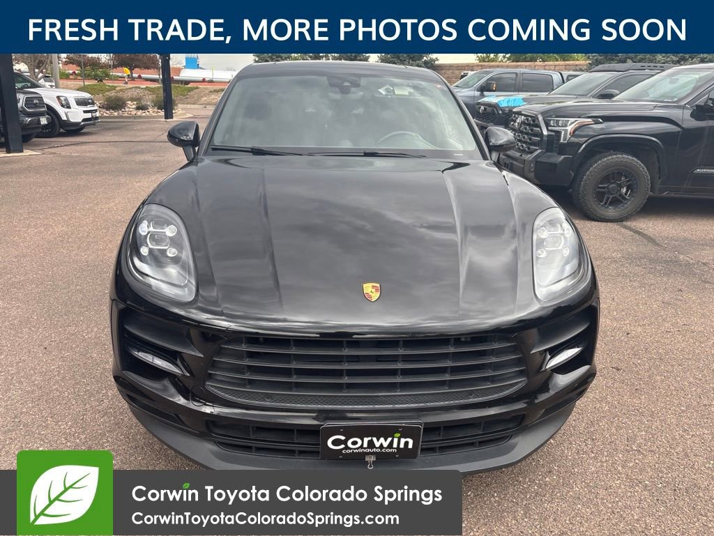 Used 2019 Porsche Macan AWD/4WD image 2