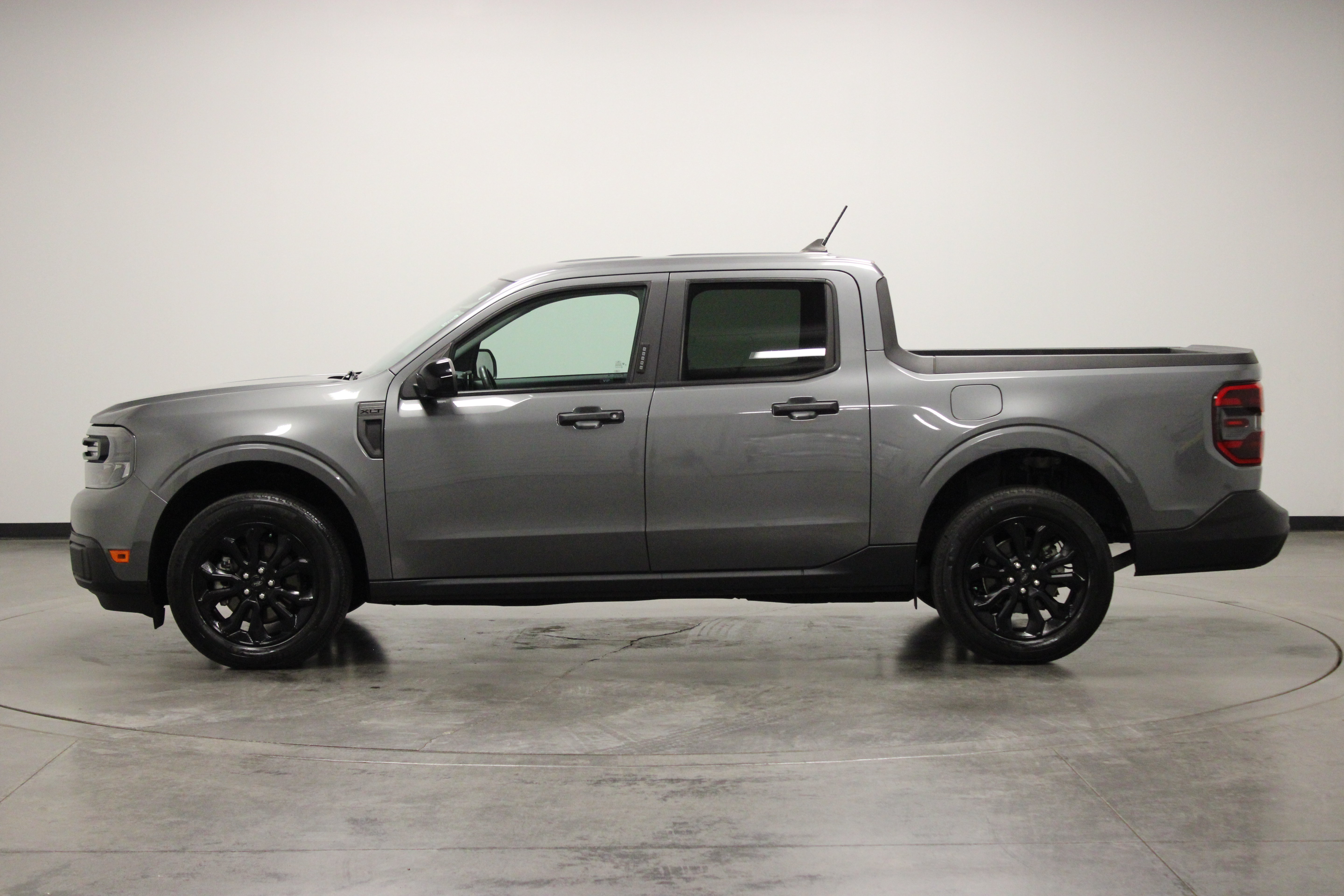 Used 2023 Ford Maverick XLT w/ Equipment Group 300A Standard AWD/4WD image 5