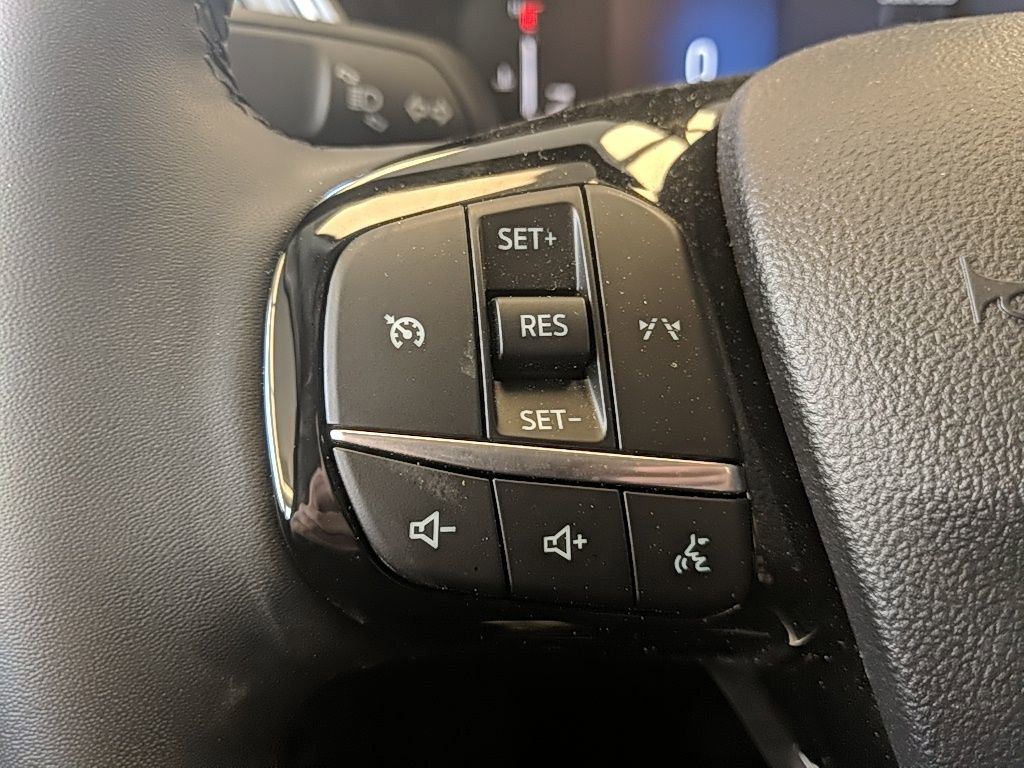 Certified 2024 Ford Escape Active AWD/4WD image 16