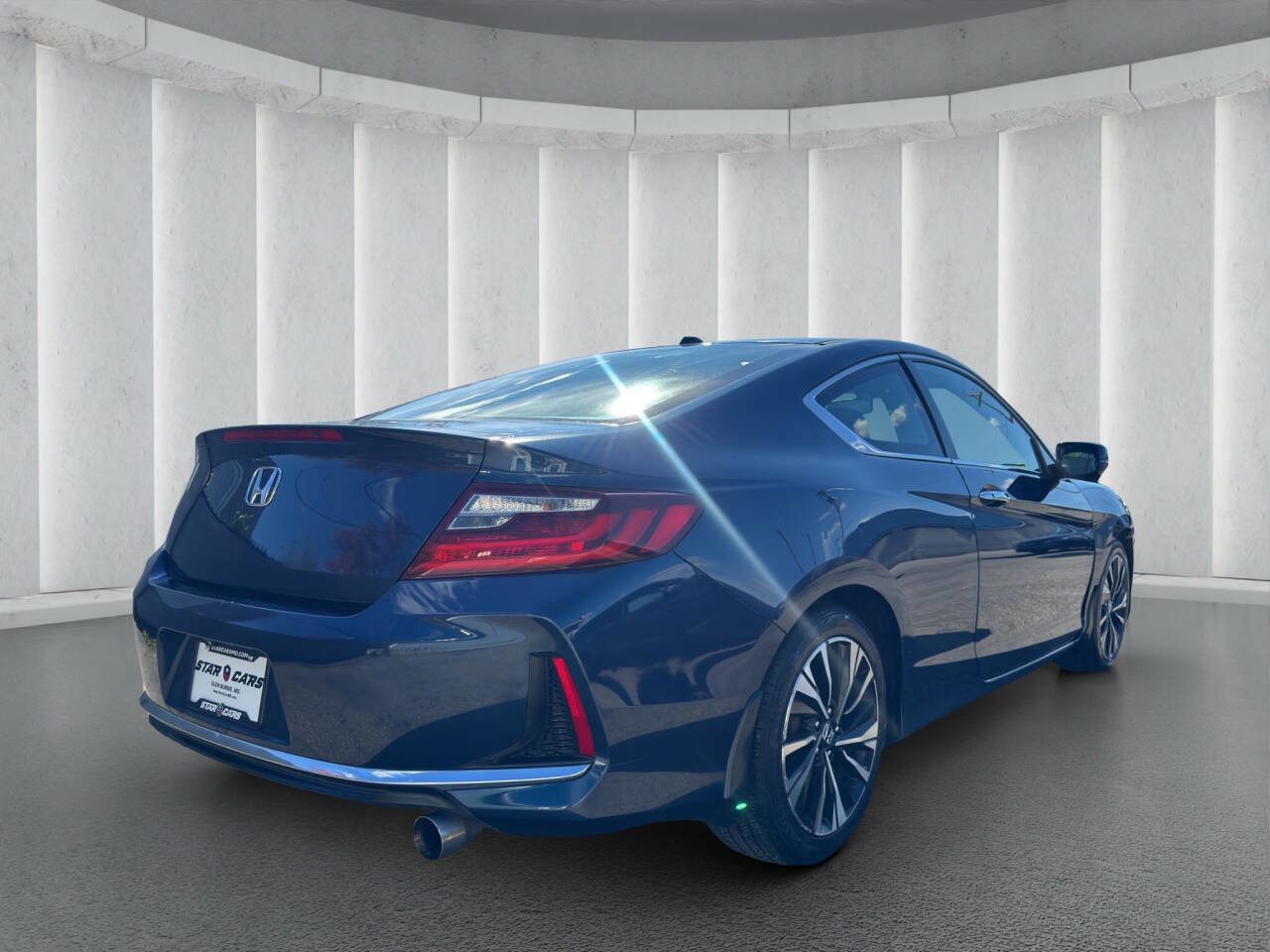 Used 2017 Honda Accord EX-L image 5