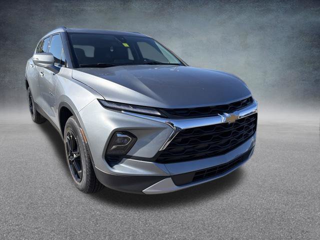 New 2026 Chevrolet Blazer LT w/ Sound & Technology Package AWD/4WD image 4