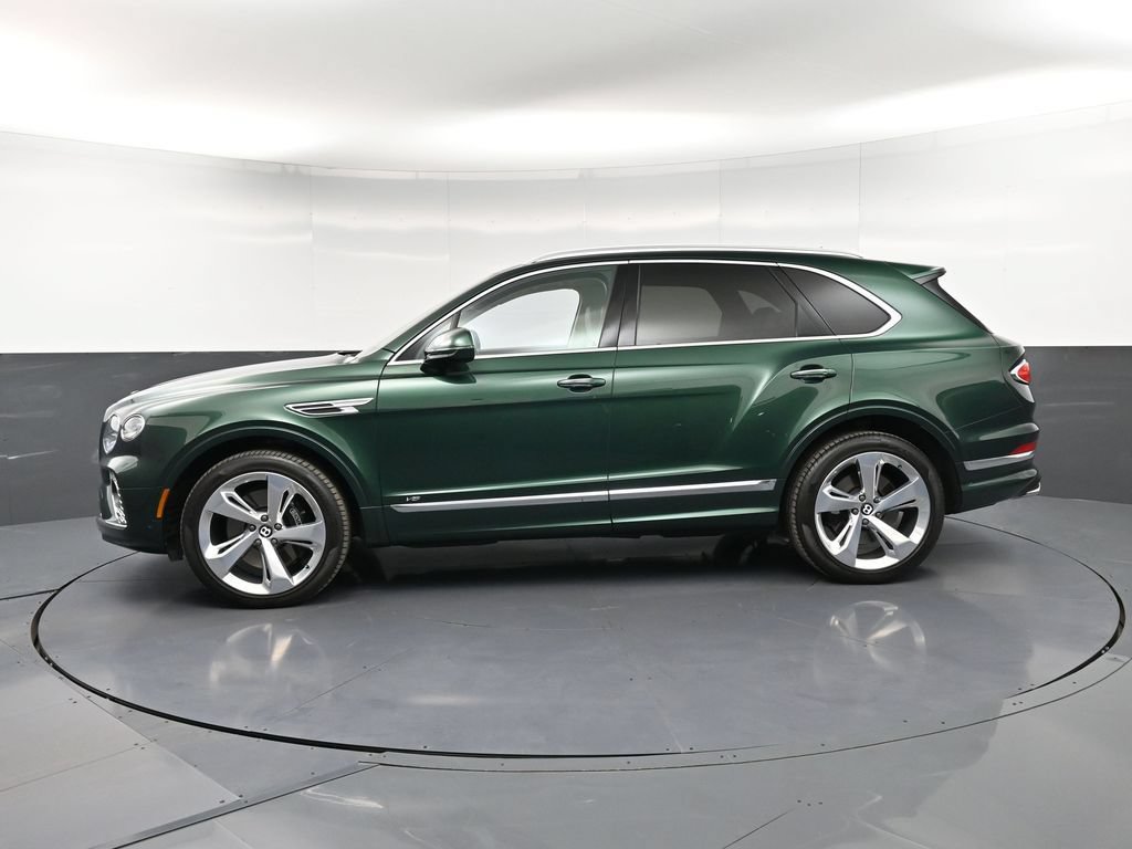 Certified 2022 Bentley Bentayga AWD/4WD image 2