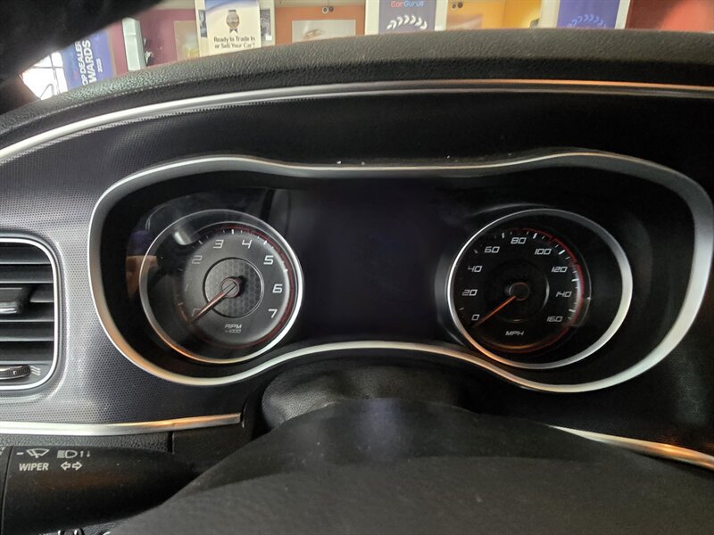 Used 2018 Dodge Charger R/T RWD image 28
