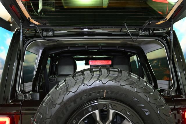 Used 2023 Jeep Wrangler Unlimited Rubicon 392 w/ Trailer Tow Package image 62