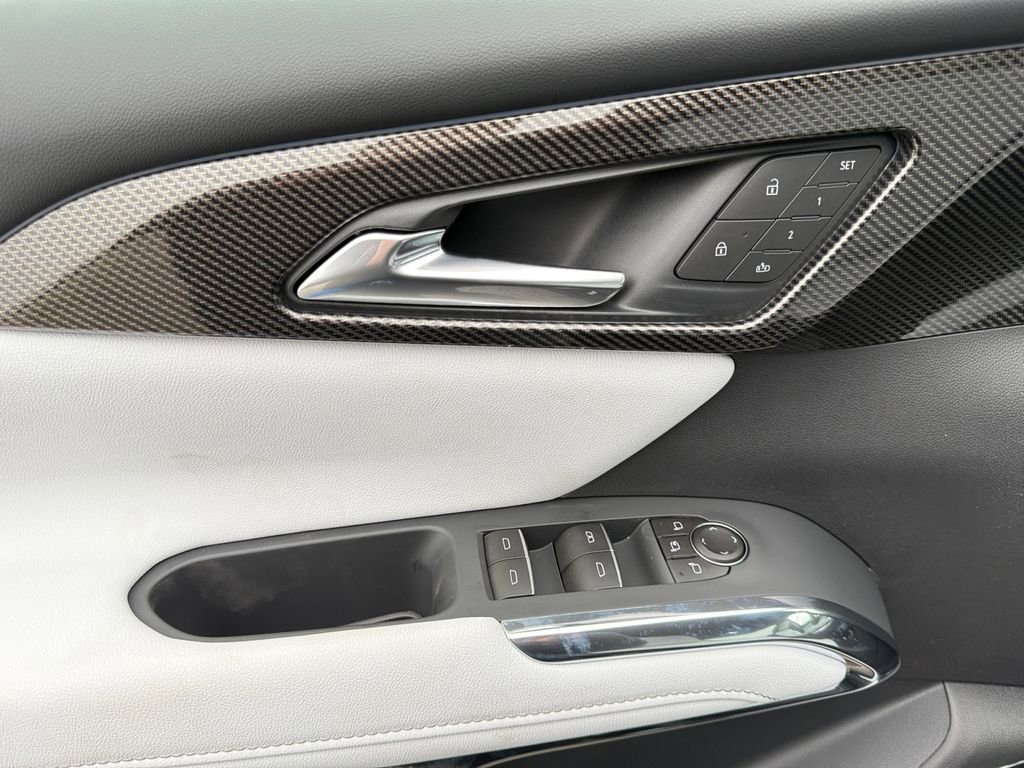 New 2026 Chevrolet Traverse High Country image 11