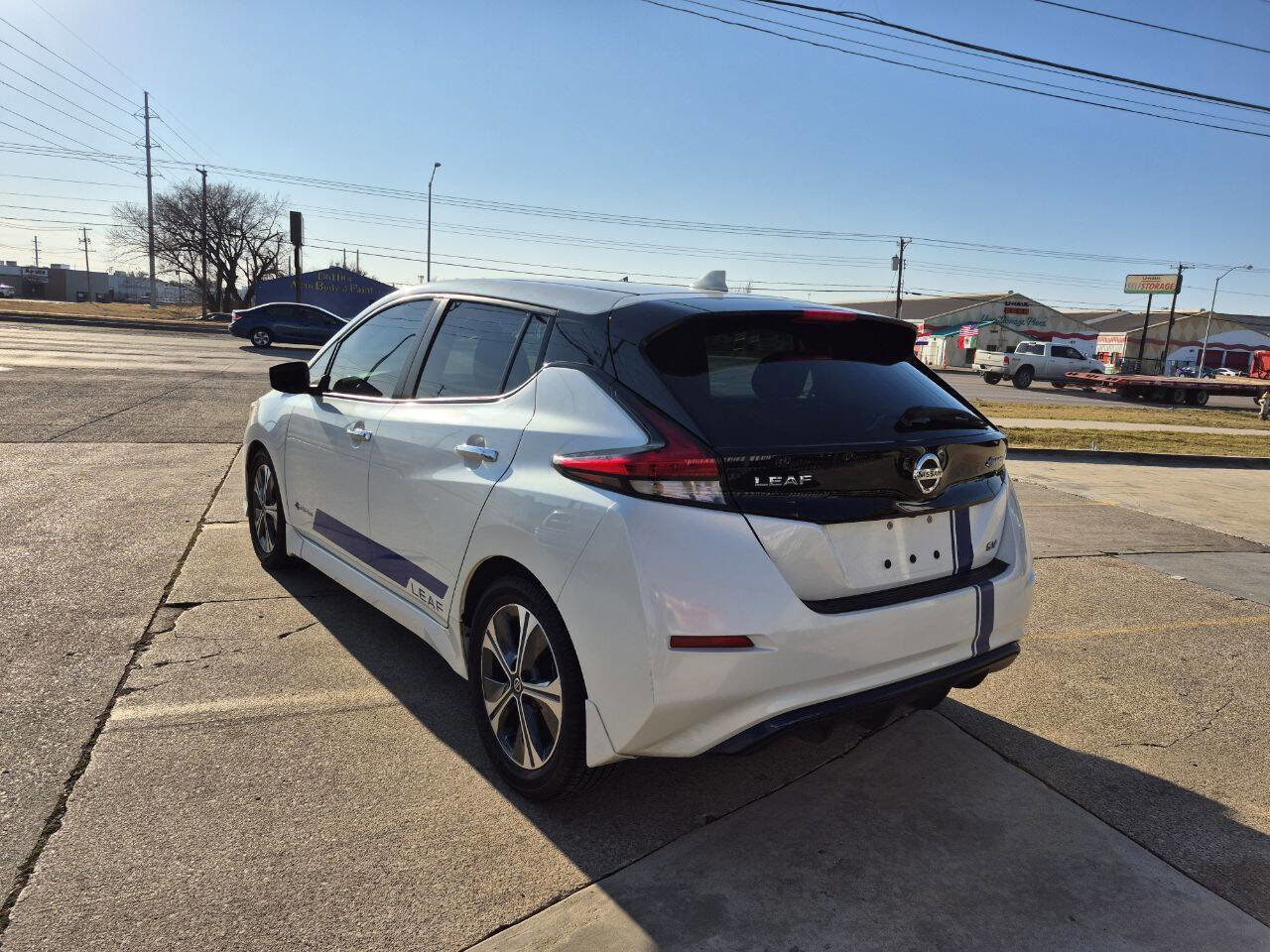 Used 2019 Nissan Leaf SV FWD image 5