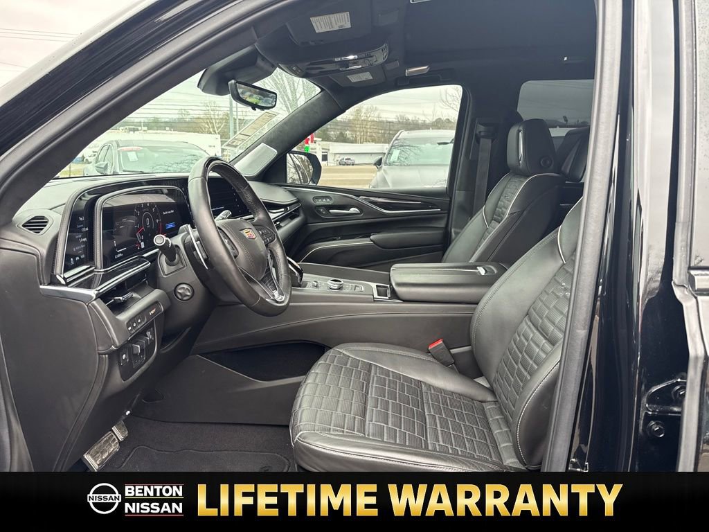 Used 2024 Cadillac Escalade V image 10