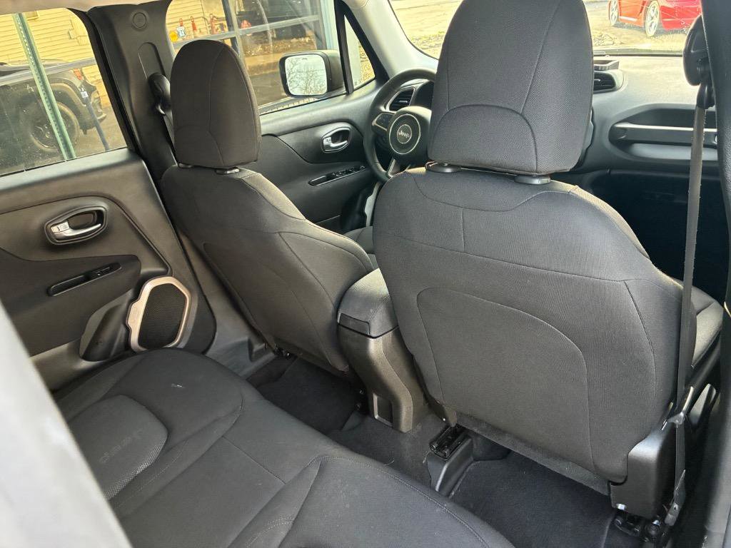 Used 2017 Jeep Renegade Sport w/ Power & Air Group image 17