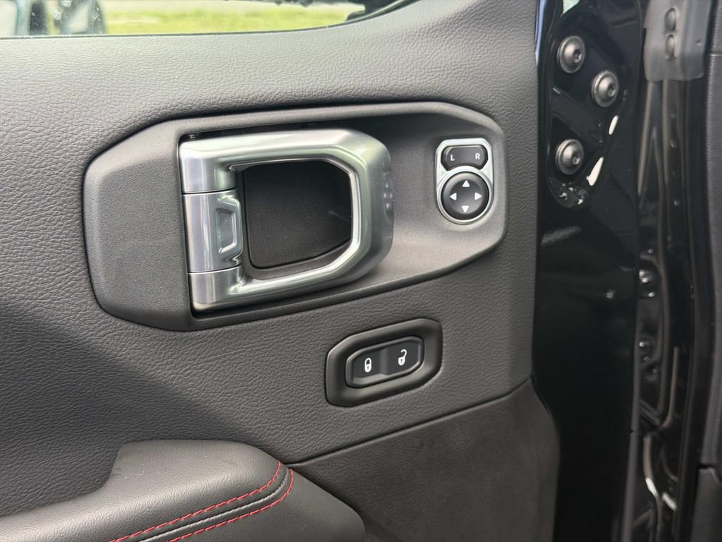 New 2026 Jeep Gladiator Rubicon AWD/4WD image 16