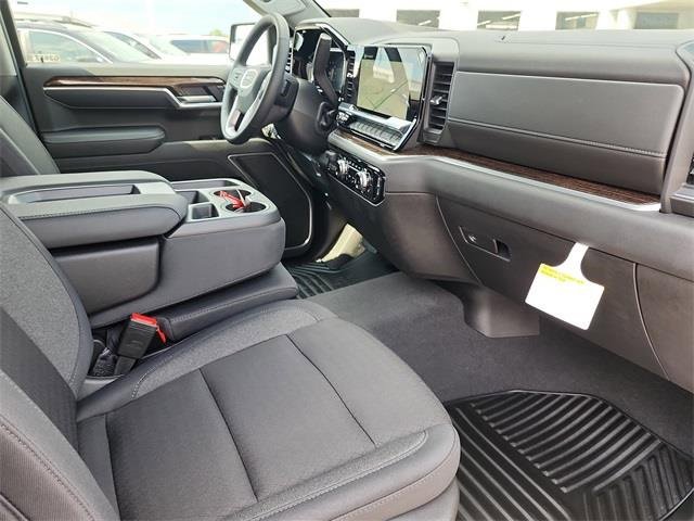 New 2026 GMC Sierra 1500 Elevation image 18