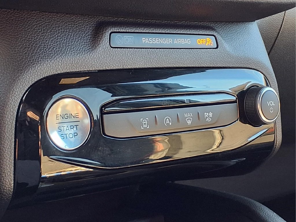 Used 2024 Ford Escape ST-Line w/ Tech Pack #1 AWD/4WD image 20